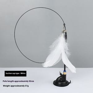 Luxuriöses Umweltfreundliches Katzenspielzeug Teaser-Stab Langer Stahldraht Feder Saugnapf Bewegung Langeweile-Linderung Haustierzubehör - Product Image 6