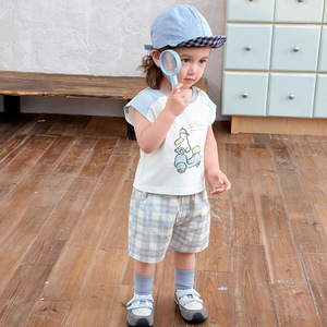 Nouvel ensemble deux pièces été 2026 pour bébé garçon, style coréen et occidental, en pur coton léger, avec short à carreaux et motif dessin animé - Product Image 5