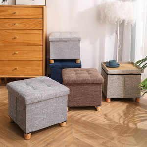 Pouf de <span class=keywords><strong>rangement</strong></span> en tissu gris pliable, repose-pieds et siège carré avec pieds en bois et couvercle pour vêtements - Product Image 6