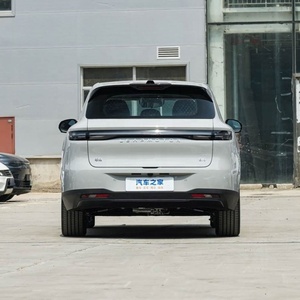 Leapmotor B10 รถเอสยูวีไฮบริด 5 ประตู 5 ที่นั่ง รถยนต์ไฟฟ้าอัจฉริยะ มอเตอร์ขับเคลื่อนเดี่ยว ระยะทางวิ่ง 600 กม. ตามมาตรฐาน CLTC รุ่น Fuel Cell EV Smart Edition - Product Image 1