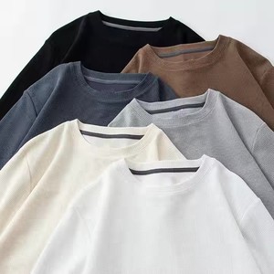 <span class=keywords><strong>T</strong></span>-<span class=keywords><strong>shirt</strong></span> da <span class=keywords><strong>uomo</strong></span> personalizzata a manica lunga in maglia Waffle aderente <span class=keywords><strong>termica</strong></span> morbida cotone-poliestere tinta unita in bianco <span class=keywords><strong>t</strong></span>-<span class=keywords><strong>shirt</strong></span> - Product Image 2