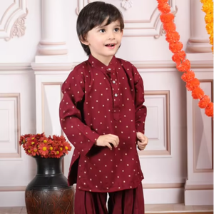 Conjunto de Kurta y Pijama Color Granate para Niños, Ropa Étnica Tradicional para Fiestas, Bodas y Eventos, Conjunto de Kurta Cómodo y Elegante - Product Image 1