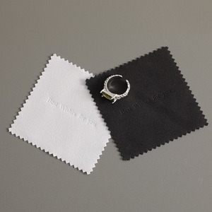 Pochette en papier pour bijoux en microfibre suédée couleur personnalisée, anti-ternissement, pour bijoux en argent et or, EleQueen EQ3029 - Product Image 1