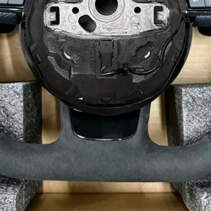 Volante de Alcantara para <span class=keywords><strong>Audi</strong></span> A3 A4 A5 A6 A7 TT Q3 Q5 Q7 C8 RS con Calefacción, Accesorios de Modificación Interior para Auto, Gran Venta - Product Image 5