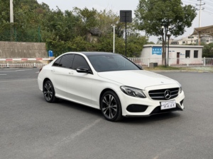 Le <span class=keywords><strong>prix</strong></span> d'exportation du véhicule essence professionnel <span class=keywords><strong>Mercedes</strong></span>-Benz Classe <span class=keywords><strong>C</strong></span> <span class=keywords><strong>C</strong></span> <span class=keywords><strong>200</strong></span> Sport <span class=keywords><strong>4MATIC</strong></span> 2015 est relativement bas - Product Image 3