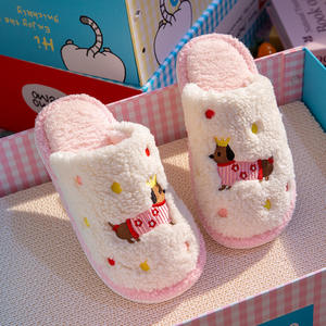 Pantoufles en coton dessin animé <span class=keywords><strong>chien</strong></span> <span class=keywords><strong>pour</strong></span> femmes 2025 automne/hiver nouvelle maison intérieure chaude et antidérapante - Product Image 3