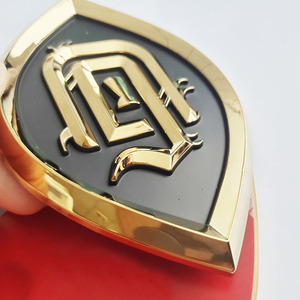 Bán Buôn Chuyên Nghiệp Tùy Chỉnh Thiết Kế 3D Chrome/Vàng ABS Nhựa Xe Dán Biểu Tượng Biểu Tượng Sản Xuất Để Đặt Hàng - Product Image 1