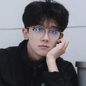 Little Red Riding Book TikTok igual que Anti-Luz Azul fatiga óptica miopía <span class=keywords><strong>gafas</strong></span> hombres medio marco <span class=keywords><strong>gafas</strong></span> marco mujeres - Product Image 4