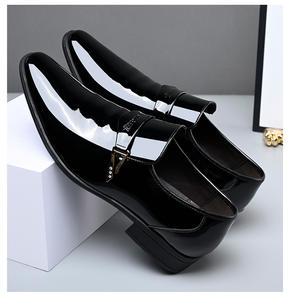 Chaussures habillées de cérémonie pour hommes de style britannique de haute qualité, en cuir véritable, à bout pointu, à enfiler, pour le bureau, les affaires, les mariages - Product Image 2