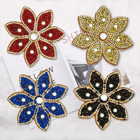 Produits tendance personnalisés Fleur en cristal de résine Applique en strass Patchs thermocollants pour le bricolage Accessoires vestimentaires