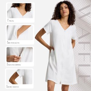 เสื้อคลุมอาบน้ำแขนสั้นสำหรับผู้หญิง ผ้าวาฟเฟิล น้ำหนักเบา ความยาวระดับเข่า ชุดนอนมีกระเป๋า ชุดลำลองใส่สบาย ระบายอากาศได้ดี - Product Image 4