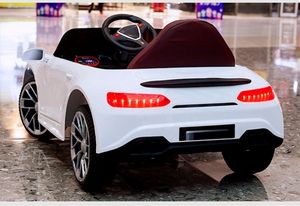 Çocuklar İçin Lüks Süper Elektrikli Araba 12V Spor Uzaktan Kumandalı Oyuncak Araba LED Tekerlekli Çocuk Arabası Doğum Günü Hediyesi - Product Image 6