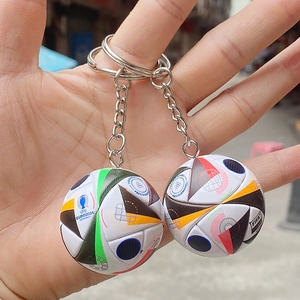 Llavero de Fútbol 3D de PVC en Oferta, Recuerdos de Fútbol para Mujer, Llaveros de Dibujos Animados de Fútbol para Colgar en la Mochila - Product Image 4