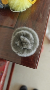 Décoration florale en fourrure <span class=keywords><strong>de</strong></span> lapin sur mesure. Broche en fourrure <span class=keywords><strong>de</strong></span> lapin en forme <span class=keywords><strong>de</strong></span> rose, idéale pour <span class=keywords><strong>les</strong></span> vêtements, <span class=keywords><strong>les</strong></span> chaussures et <span class=keywords><strong>les</strong></span> foulards. - Product Image 5