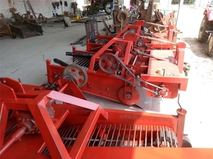 Hzpt Nouvelle Machine à Récolter les Pommes de Terre à Rangée Unique 2023, Roulements de Haute Qualité, Garantie 1 An, Composants Clés pour Rapport - Product Image 5