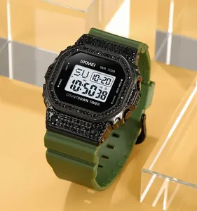 Usine chinoise SKMEI 2000 nouvelle montre en diamant à bas quantité minimale de commande montres de sport en silice les plus vendues pour hommes