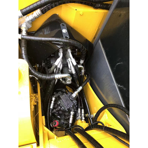 รถขุดขนาดเล็ก Komatsu PC70-8 7 ตัน รุ่นปี 2021 เครื่องยนต์ Yanmar 57 แรงม้า พร้อมอุปกรณ์ตัก/ริปเปอร์ สำหรับงานก่อสร้างในฟาร์ม - Product Image 5