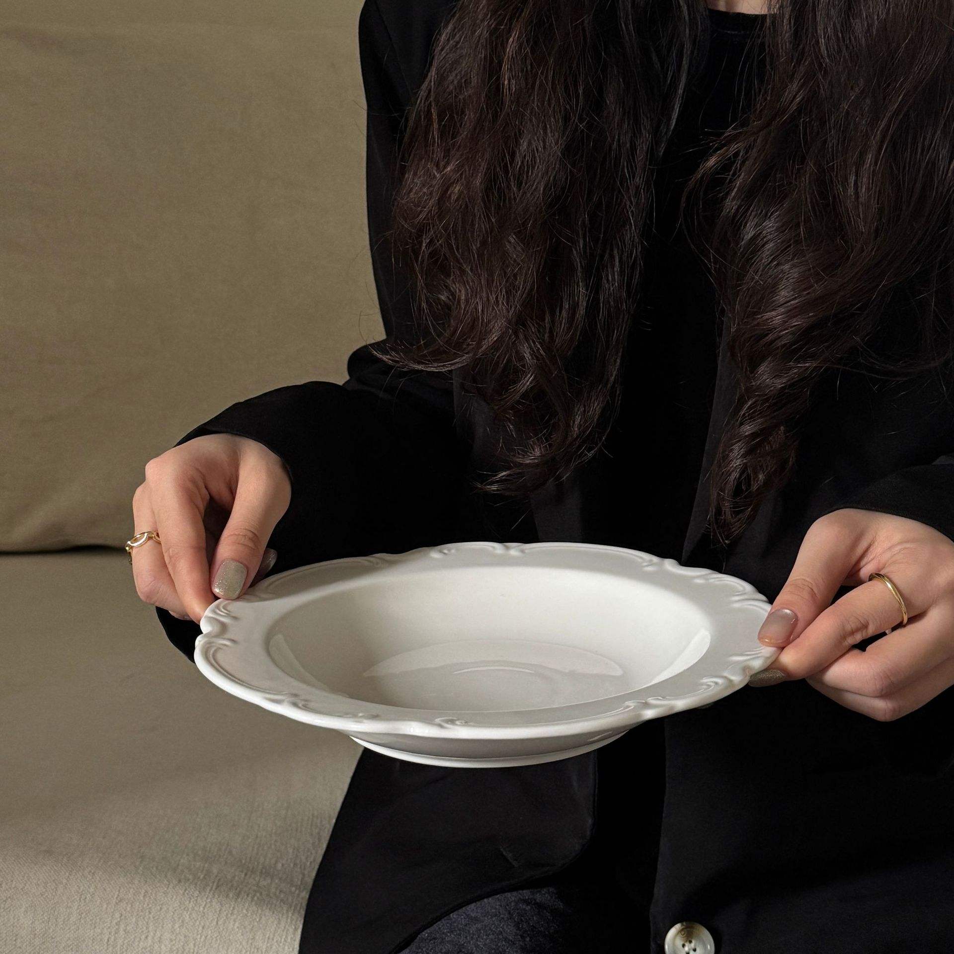 A 9-inch classic lace soup plate