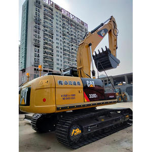 Excavatrice d'occasion CAT 320D2 de 20 tonnes pour travaux de terrassement et de manutention de matériaux, idéale pour les travaux de génie civil et de construction de pipelines - Product Image 1