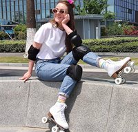 Patins à roulettes à quatre roues de haute qualité OEM ODM, chaussures à roulettes à double rangée de roues en PU à rebond élevé pour adultes ou adolescents