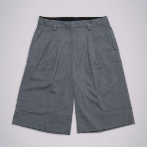 Shorts de costume sur mesure à double plis et braguette boutonnée, en coton gris, coupe ample, jambe large, style Bermuda premium - Product Image 2