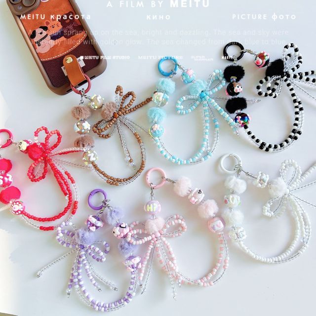 2025 New Fashion Creative Cartoon Style Hand-Painted Rice Beads Mobile Phone Chain Pendant Mobile Case Bag Hanging Ornaments