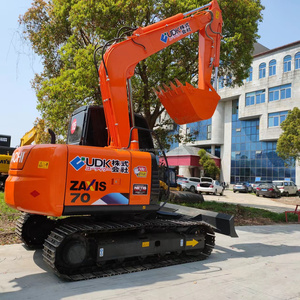 Mini-pelleteuses HITACHI ZX70 de 7 tonnes avec moteur Isuzu Modèle japonais mobile sur chenilles - Product Image 2