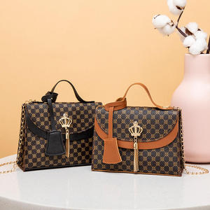 Hot Selling Korean Style 2024 Small <b>Square</b> Bags Alloy Ornament Commerce Travel Handbags for Girls - Product Image 3