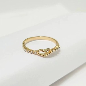 Anello a forma di cuore traforato per donna, con pietra trasparente scintillante, gioiello da dito alla moda, idea regalo - Product Image 6