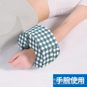 Almohadilla verde a cuadros para los pies, soporte antideslizante para pacientes postrados en cama, equipo de masaje para el cuidado de las muñecas, uso para adultos - Product Image 2