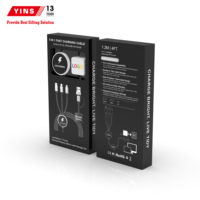 Câble de charge USB multi-appareils personnalisé avec logo LED pour voiture, cordon de charge universel tressé pour les concessionnaires de véhicules neufs