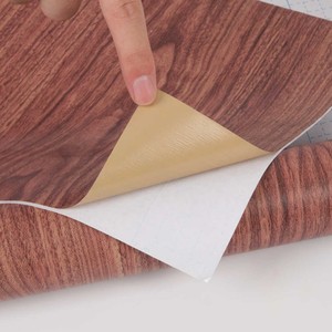 Kendinden Yapışkanlı PVC Ahşap Desenli Duvar Kağıdı Ruloları Mobilya Dolap Kapakları Yenileme-Su Geçirmez Çıkarılabilir Dekoratif Film - Product Image 3