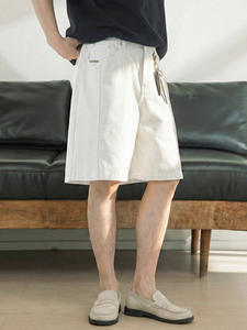 Shorts en jean vintage pour hommes, respirants, style cargo à empiècements latéraux, coupe ample, décontractés, 5 pouces, collection été 2026, streetwear, vente en gros - Product Image 3