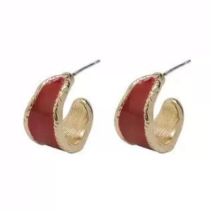 Pendientes de tuerca chapados en oro con esmalte goteado en forma de C, estilo retro francés, para mujer, modernos, de fiesta, de lujo ligero, de alta gama, versátiles - Product Image 6