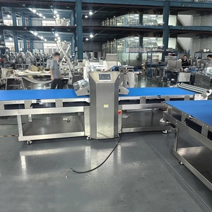 Machine à <span class=keywords><strong>croissants</strong></span> entièrement automatique de qualité supérieure pour usage domestique, fournie directement par l'usine - Product Image 1