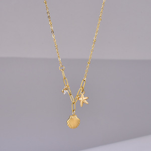 Collana di Lusso e Sofisticata con Stella Marina in Oro e Strass per Donne, Catena a Onde Marine, Regalo - Product Image 6