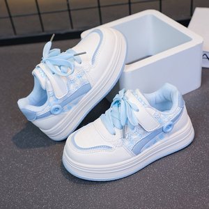 Chaussures de sport décontractées pour filles 2025 Bleu/Violet/Rose Cuir artificiel Fermeture à velcro Design tendance Nouveau modèle pour le printemps automne - Product Image 4