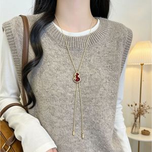 Retro Pull Out Red Gourd Tassel Necklace For Women Long Sweater Chain Fashionable Daily Wear Accessory - Product Image 4