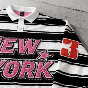 <span class=keywords><strong>Polo</strong></span> da <span class=keywords><strong>Uomo</strong></span> a Maniche Lunghe Casual con Stampa di Lettere Ricamate e Strass, Stile Streetwear, a Righe, Personalizzabile - Collezione 2026 Hot Sale - Product Image 2