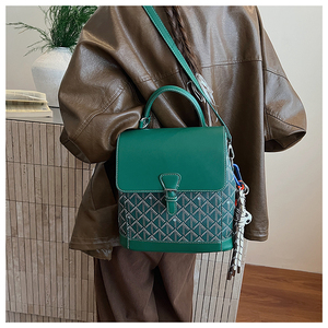 Zaino da <span class=keywords><strong>Viaggio</strong></span> Retrò da <span class=keywords><strong>Donna</strong></span> in Poliestere PU con Stampa Geometrica di Lusso, Dettagli in Rilievo e Tracolla a Contrasto - Product Image 2