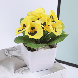 Fiori Artificiali Verdi Realistici, Vaso di Pansé Selvatico Grande, Fioriture Quasi Naturali per Esterni in Plastica e Tessuto - Product Image 4