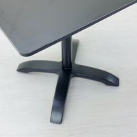 Table à manger pliante en aluminium noir HPL au design français moderne, utilisation intérieure et extérieure, résistante à l'eau, jardin, restaurant, hôtel