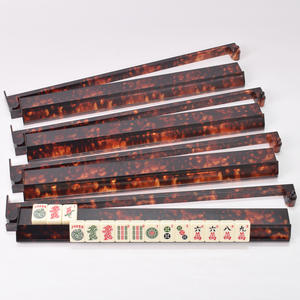 Règle de <span class=keywords><strong>Mahjong</strong></span> Yusheng style américain <span class=keywords><strong>2</strong></span>-en-1 (règle/support de tuiles) avec support de <span class=keywords><strong>Mahjong</strong></span> et tige de poussée de 17,5 pouces en matériau ABS - Product Image 4