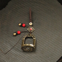 Étrier en laiton de style chinois de Mongolie intérieure, fabriqué à partir de cuivre pur, accessoire de selle et de harnais, souvenir et porte-clés de voiture