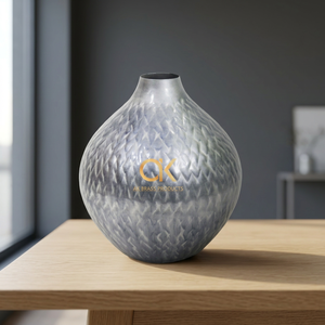 Produit le plus vendu vase métallique en fer argent nickel pot argenté pour table d'appoint décorative de salon - Product Image 1