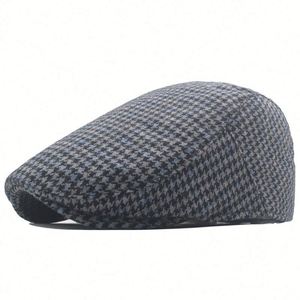 Bérets en laine tweed à carreaux chevrons pour hommes, chapeaux plats Gatsby à carreaux pour l'automne et l'hiver, casquettes plates chaudes d'extérieur style Ivy - Product Image 4