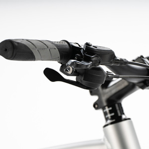 ระบบเบรกที่มีประสิทธิภาพ จักรยานเทรคกิ้งอลูมิเนียม 700C จักรยานไฮบริดสำหรับผู้หญิงแบบเรียบง่าย - Product Image 4