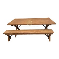 Ensemble table et banc en pin de style récupéré, construction robuste, mobilier décontracté pour café et jardin de bière en plein air