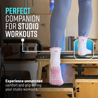 Chaussettes antidérapantes BiLu OEM pour yoga, pilates, barre, en coton, antidérapantes, pour studio, vente en gros, logo personnalisé, chaussettes pour femmes