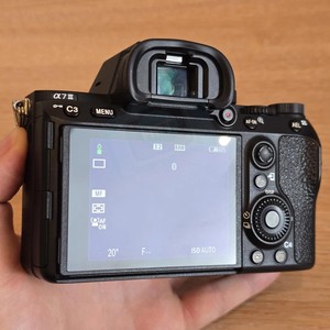 Cámara sin Espejo HFT Professional Alpha A7 <span class=keywords><strong>III</strong></span> de 24.2 MP, Solo Cuerpo Negro, Venta al Por Mayor - Product Image 6